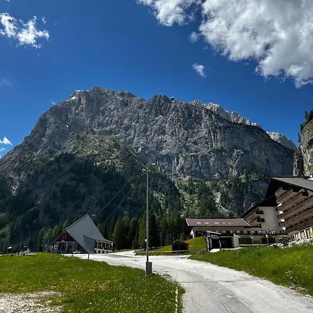 E Marmolada A Due Passi Dalle Piste Appartamento