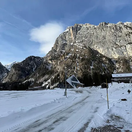דירה E Marmolada A Due Passi Dalle Piste *