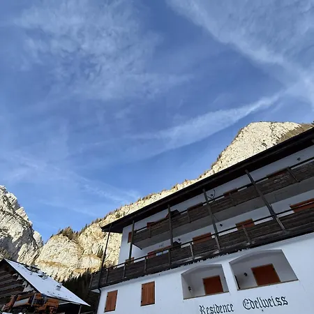 E Marmolada A Due Passi Dalle Piste Lejlighed Malga Ciapela